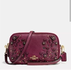 Coach Willow Floral Crossbody Clutch In Pebble Leather